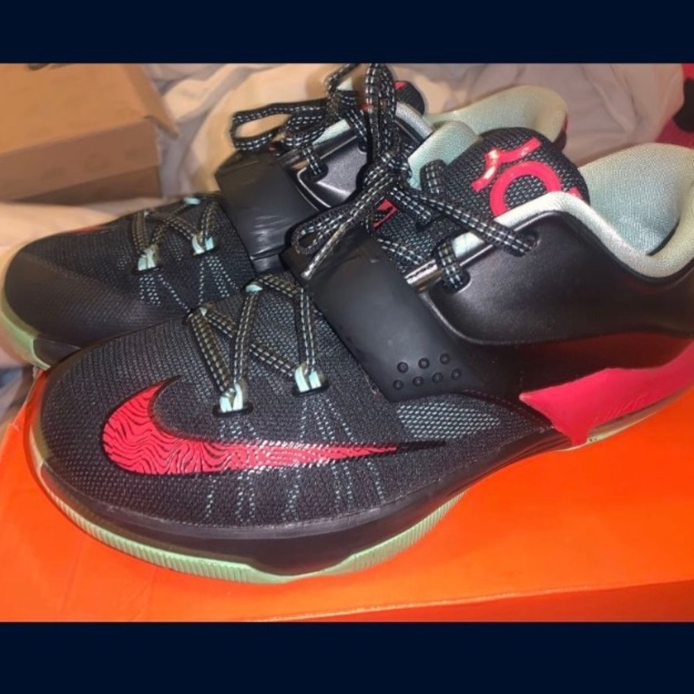 KDS sneakers